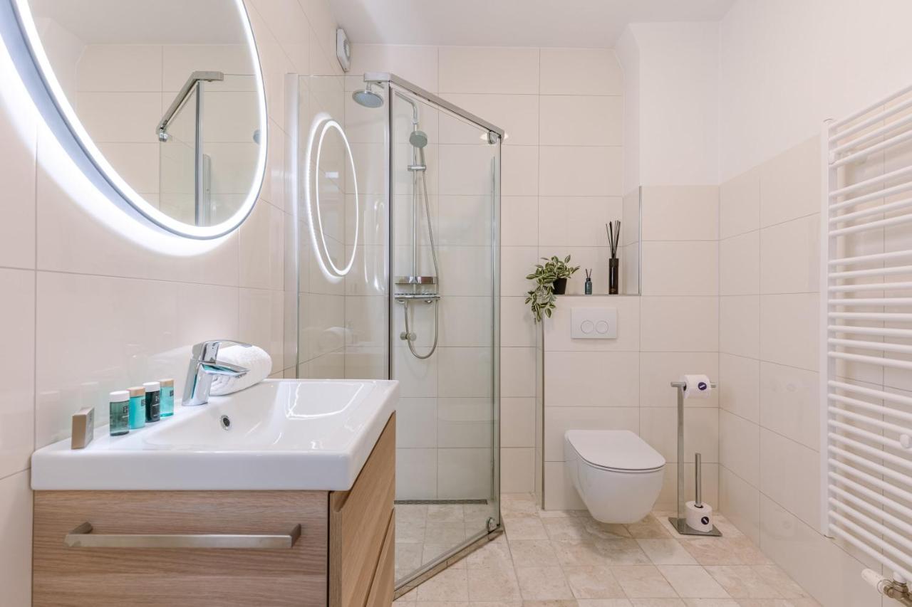 Authentic Apartment In The Heart Of אנטוורפן מראה חיצוני תמונה